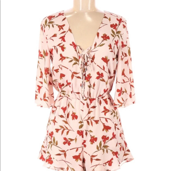 Lovers+friends Floral lace up romper-Size Small - Picture 4 of 12